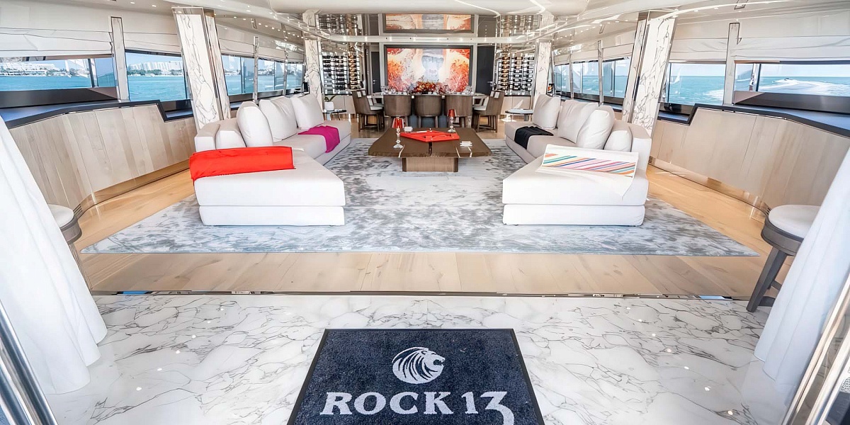 Аренда мега яхты BAGLIETTO 136 Aquila в Греции